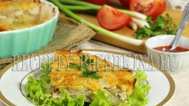 Casserole with chicken and potatoes