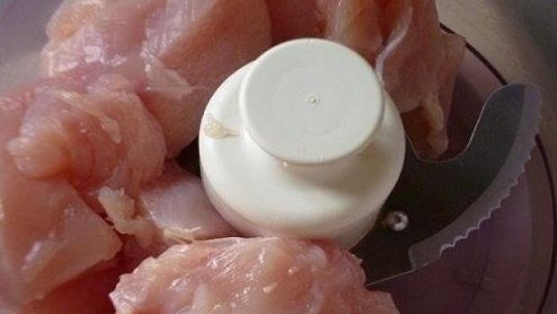 Piščančja klobasa z otrobi v skodelici: recept s fotografijami po korakih Recept za kuhano klobaso v skodelici